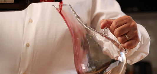 Astuce n° 10 / Pourquoi et comment utiliser une carafe ?